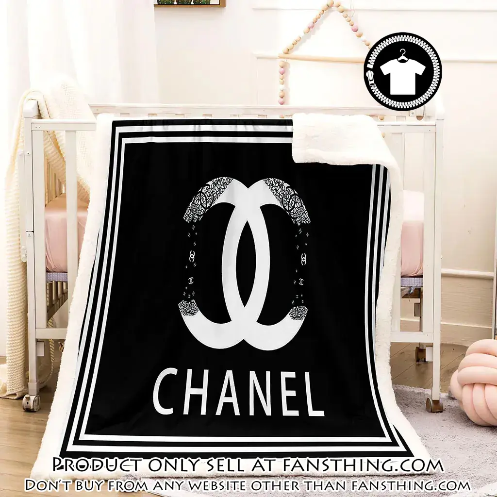 Chanel white logo black luxury brand premium blanket fleece home decor fst4927947